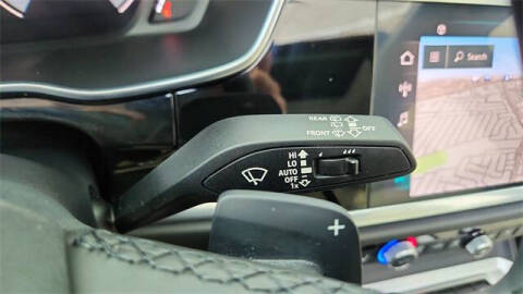 2024 Audi Q3 quattro S line Prem Plus 45 TFSI