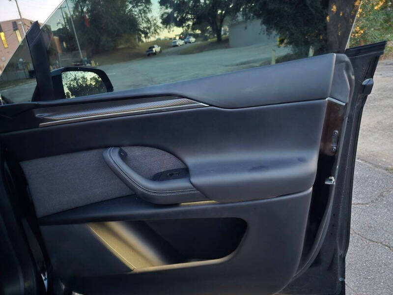 2022 Tesla Model X Plaid