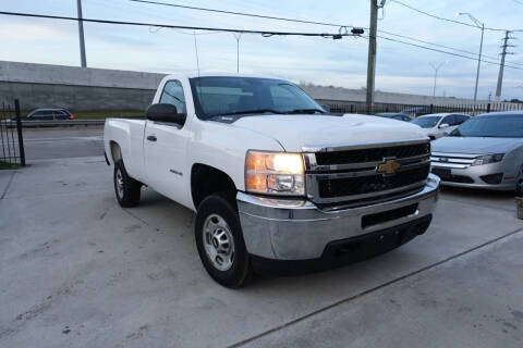 2011 Chevrolet Silverado 2500HD for sale at Universal Credit in Houston TX