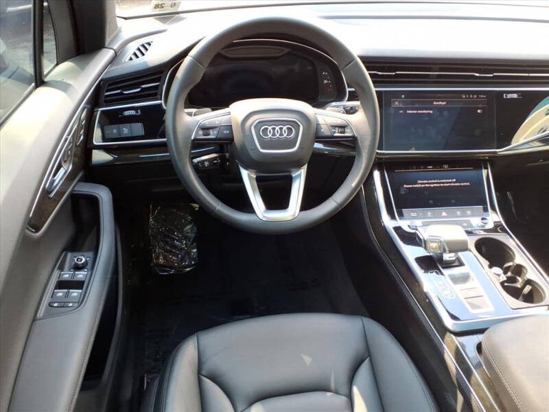 2023 Audi Q7 quattro Premium Plus 45 TFSI