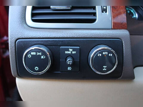 2013 Chevrolet Suburban LT