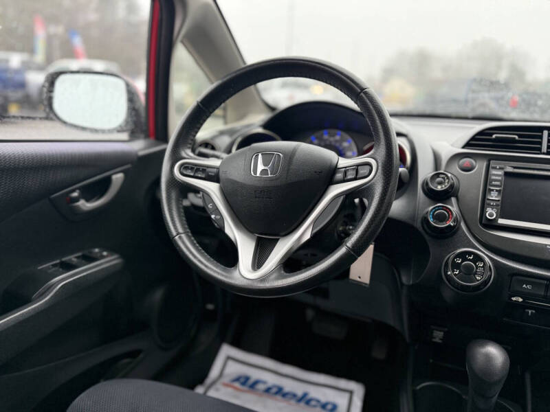 2012 Honda Fit Sport w/Navi