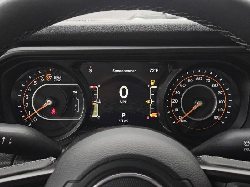 2025 Jeep Gladiator Sport