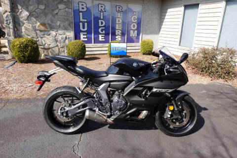 2024 Yamaha R7