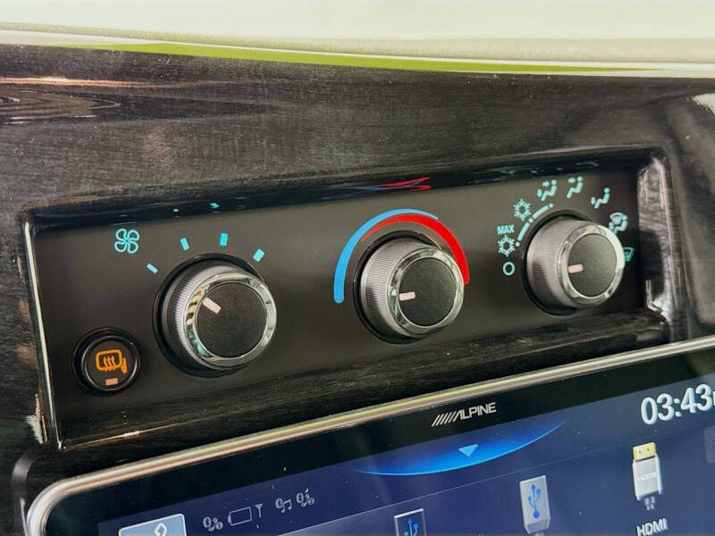 2025 GMC Savana 2500