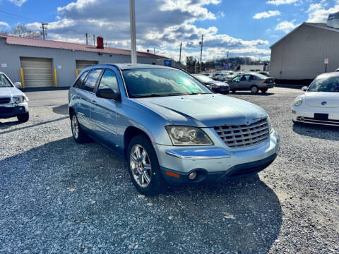2005 Chrysler Pacifica Touring