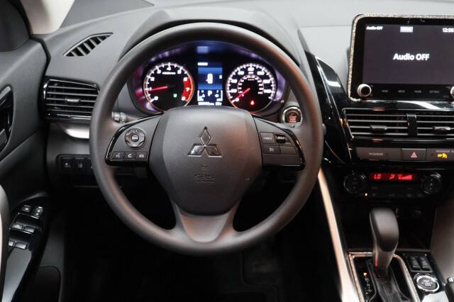2024 Mitsubishi Eclipse Cross LE