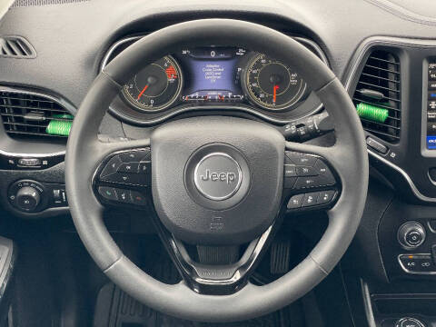 2023 Jeep Cherokee Altitude Lux