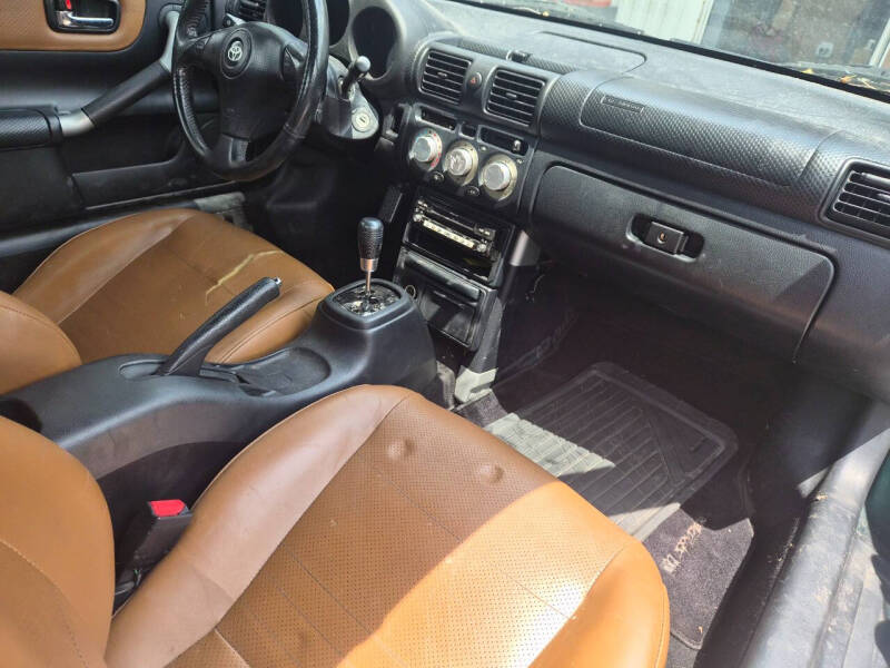 2002 Toyota MR2 Spyder