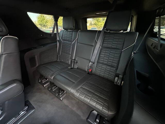 2022 Cadillac Escalade ESV Sport Platinum