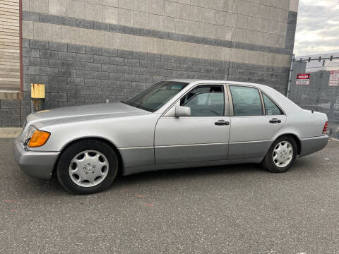 1993 Mercedes-Benz 300-Class for sale at Autos Under 5000 + JR Transporting in Island Park NY