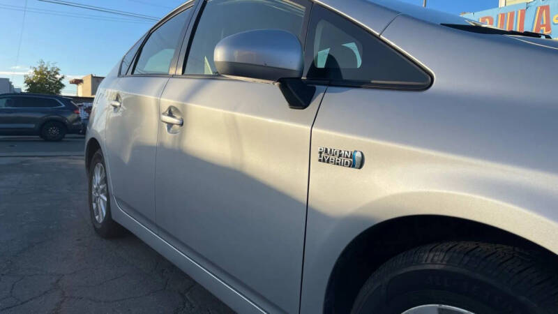 2014 Toyota Prius Plug-in Hybrid