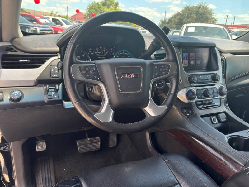 2017 GMC Yukon SLT