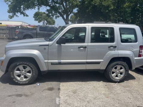 2011 Jeep Liberty for sale at The Kar Store in Arlington TX