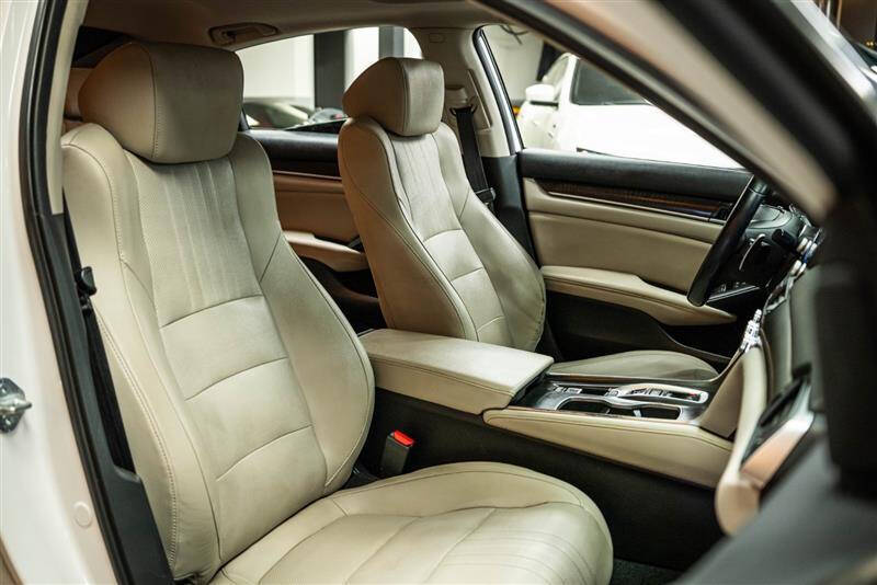 2021 Honda Accord Touring