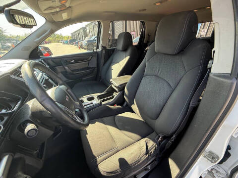 2015 GMC Acadia SLE-2