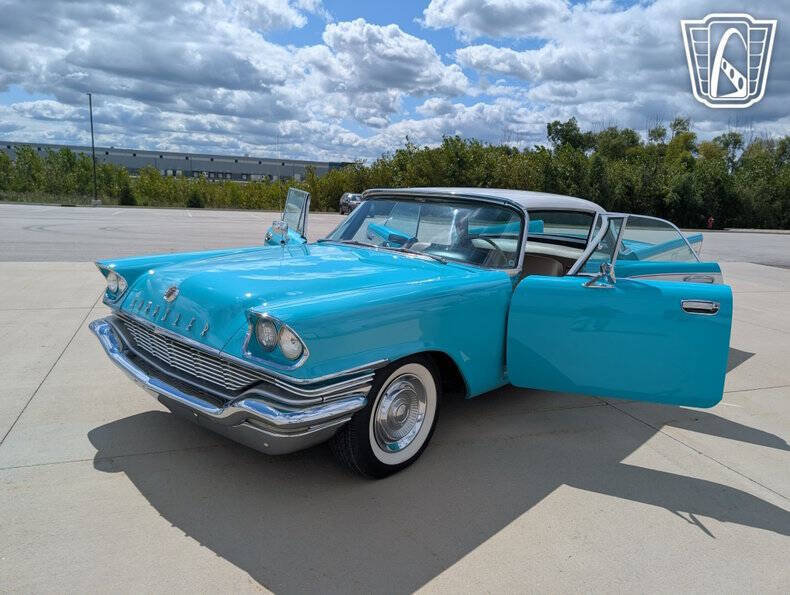 1957 Chrysler Windsor