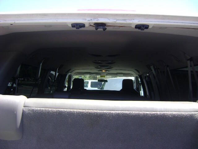 2009 Ford E-Series E-350 SD XL