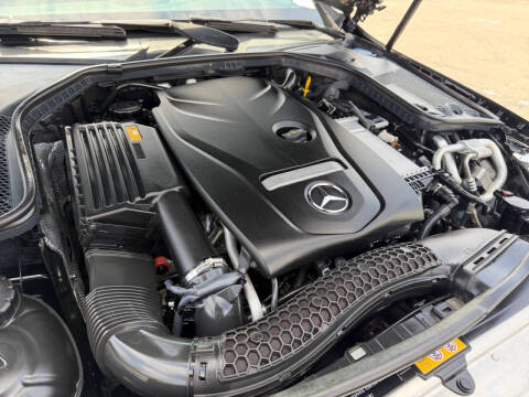 2017 Mercedes-Benz C-Class C 300