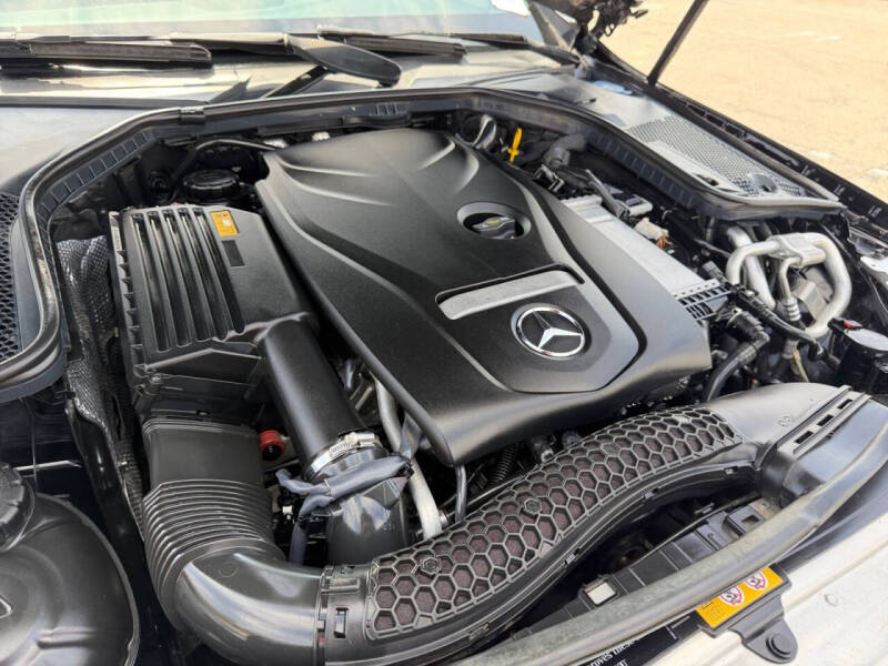 2017 Mercedes-Benz C-Class C 300