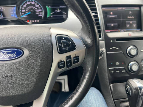 2014 Ford Taurus SEL