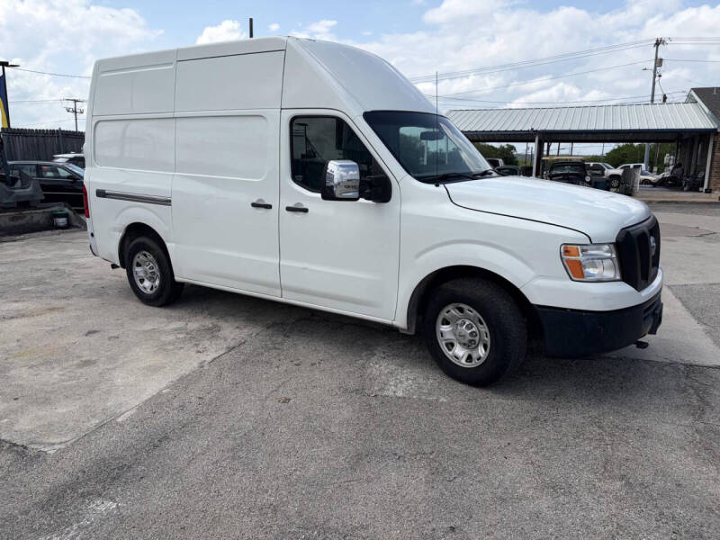 2017 Nissan NV