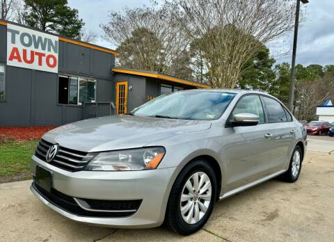 2013 Volkswagen Passat for sale at Town Auto in Chesapeake VA