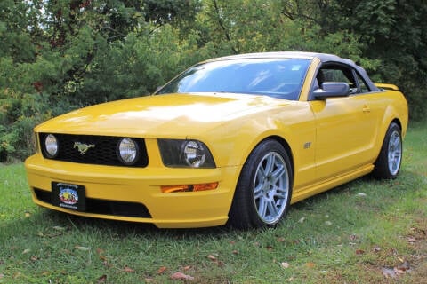 2006 Ford Mustang for sale at Great Lakes Classic Cars LLC in Hilton NY