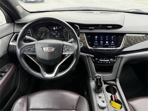 2021 Cadillac XT6 Premium Luxury