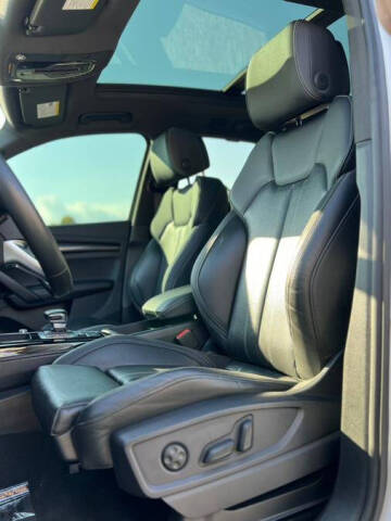 2023 Audi SQ5 3.0T quattro Premium Plus