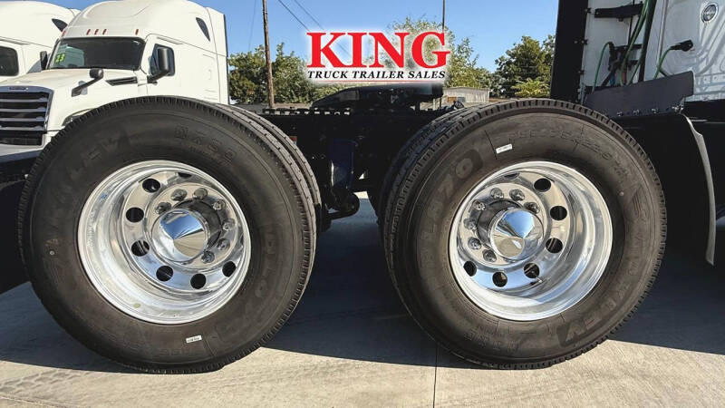 2024 Freightliner Cascadia