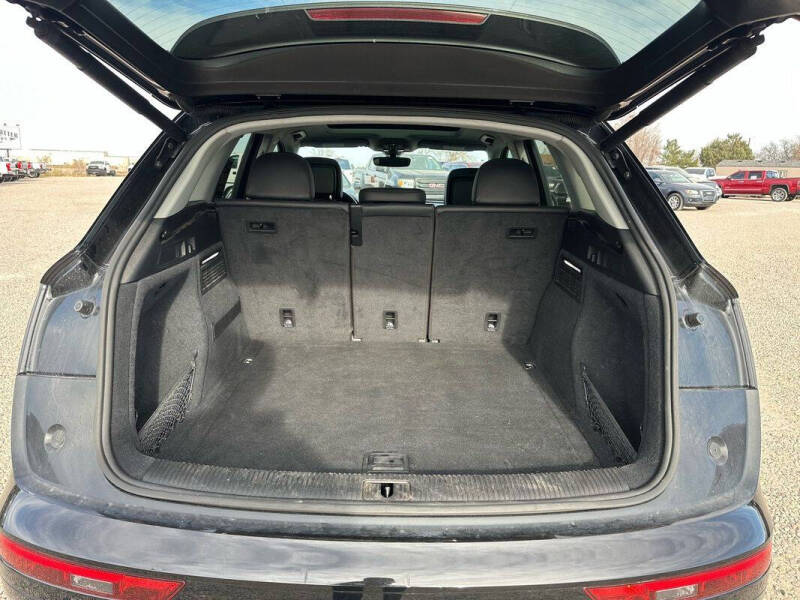 2019 Audi Q5 quattro Premium 45 TFSI