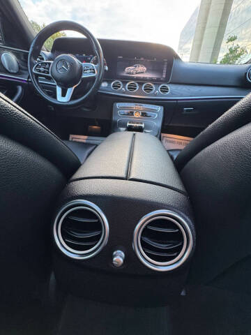 2019 Mercedes-Benz E-Class E 300