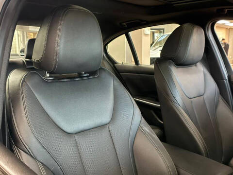 2024 BMW 3 Series 330i xDrive