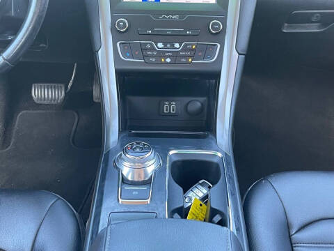 2019 Ford Fusion SEL