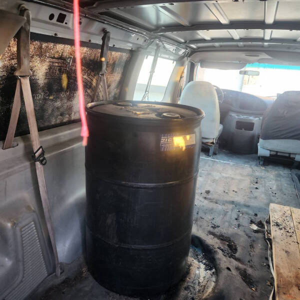 2000 Ford E-350 XL SD