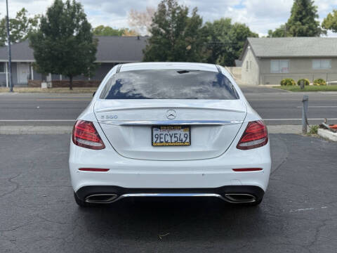2017 Mercedes-Benz E-Class E 300