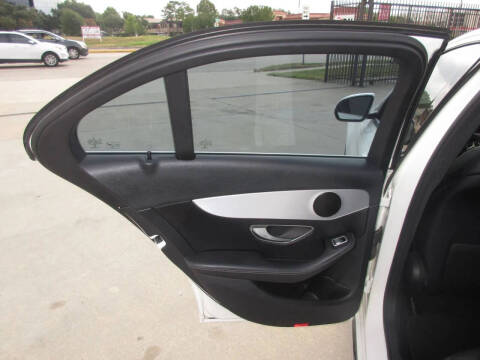 2017 Mercedes-Benz C-Class