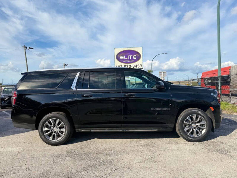 2024 Chevrolet Suburban LT