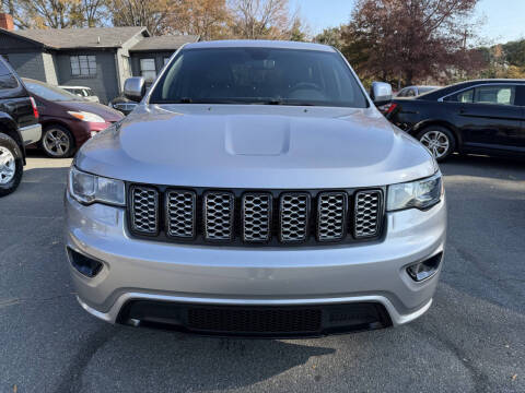2019 Jeep Grand Cherokee Altitude