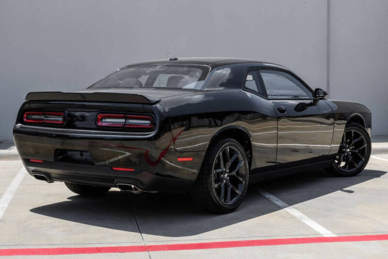 2023 Dodge Challenger SXT