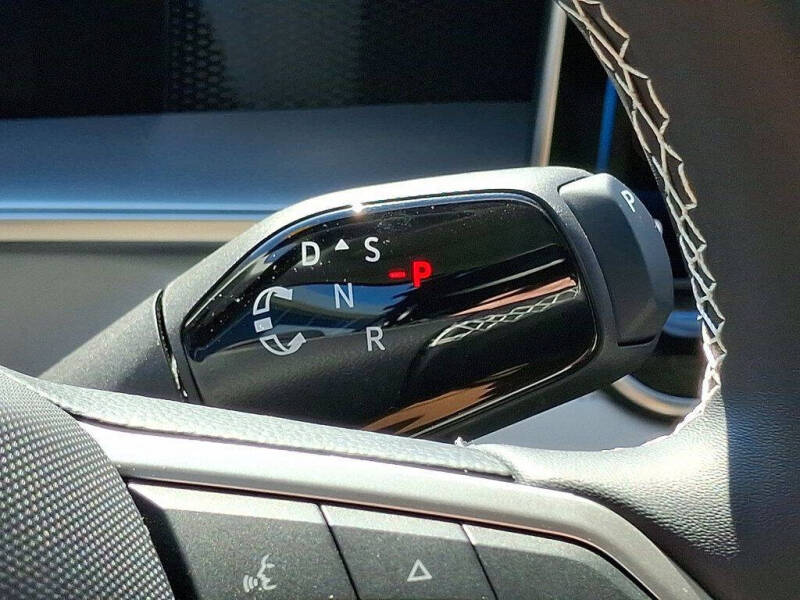 2025 Volkswagen Tiguan SE 4Motion