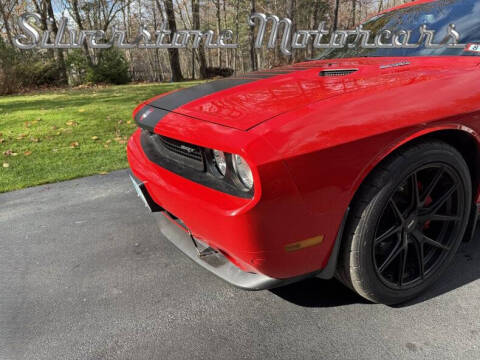 2010 Dodge Challenger SRT8