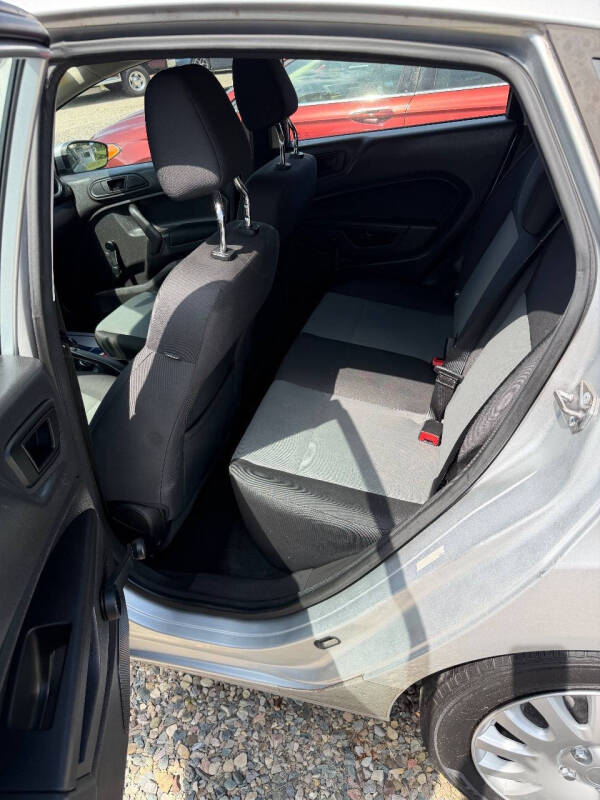 2016 Ford Fiesta S