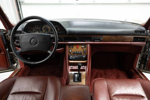 1988 Mercedes-Benz 560-Class 560 SEL