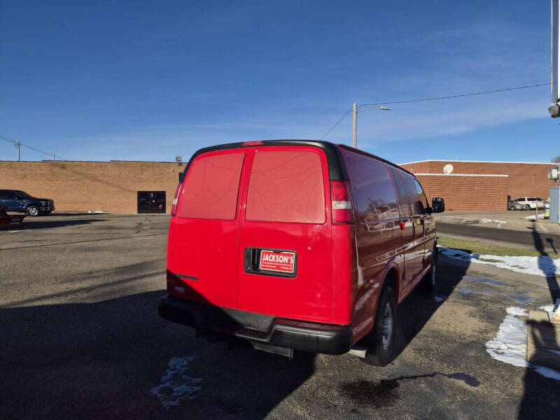 2017 Chevrolet Express 3500