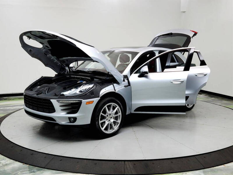 2016 Porsche Macan S