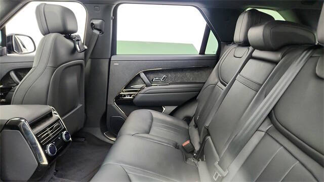 2025 Land Rover Range Rover Sport P400 Dynamic SE