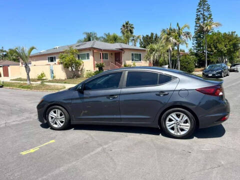2020 Hyundai Elantra
