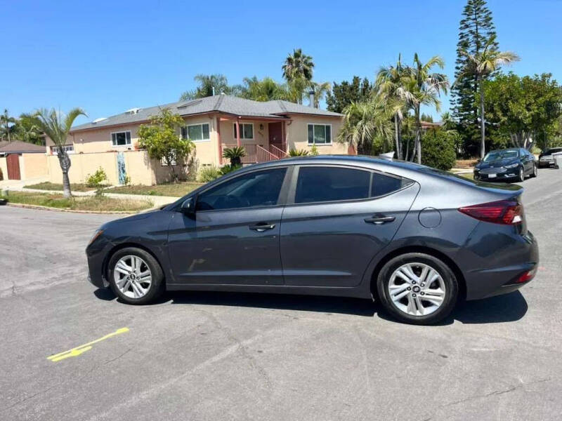 2020 Hyundai Elantra